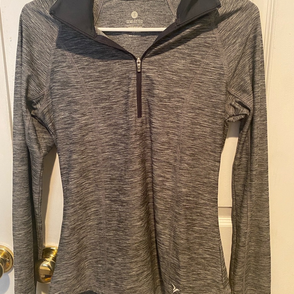 Gray Quarter-Zip Women's Active Top